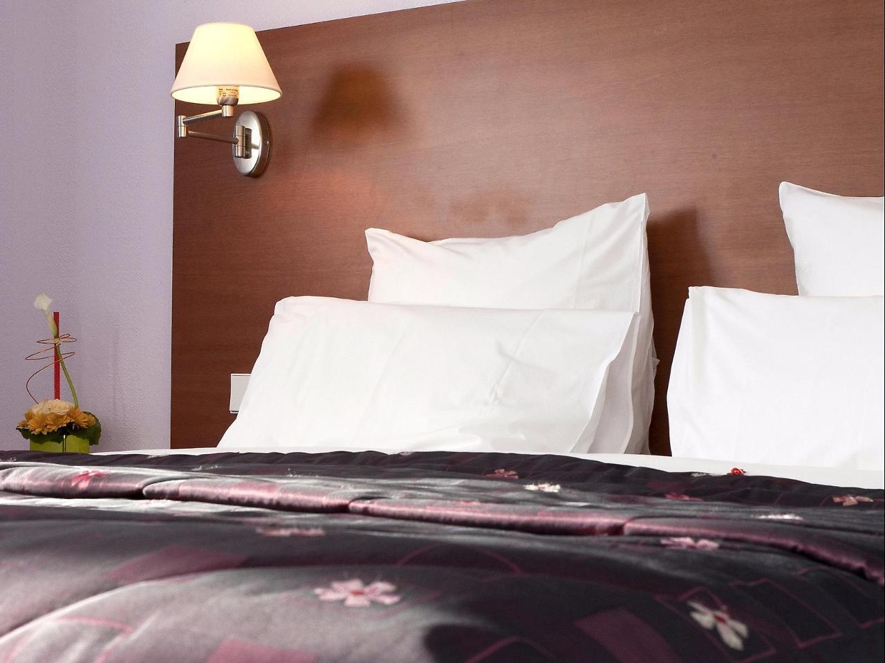 Hotel Restaurant Logis La Palette Wettolsheim Экстерьер фото
