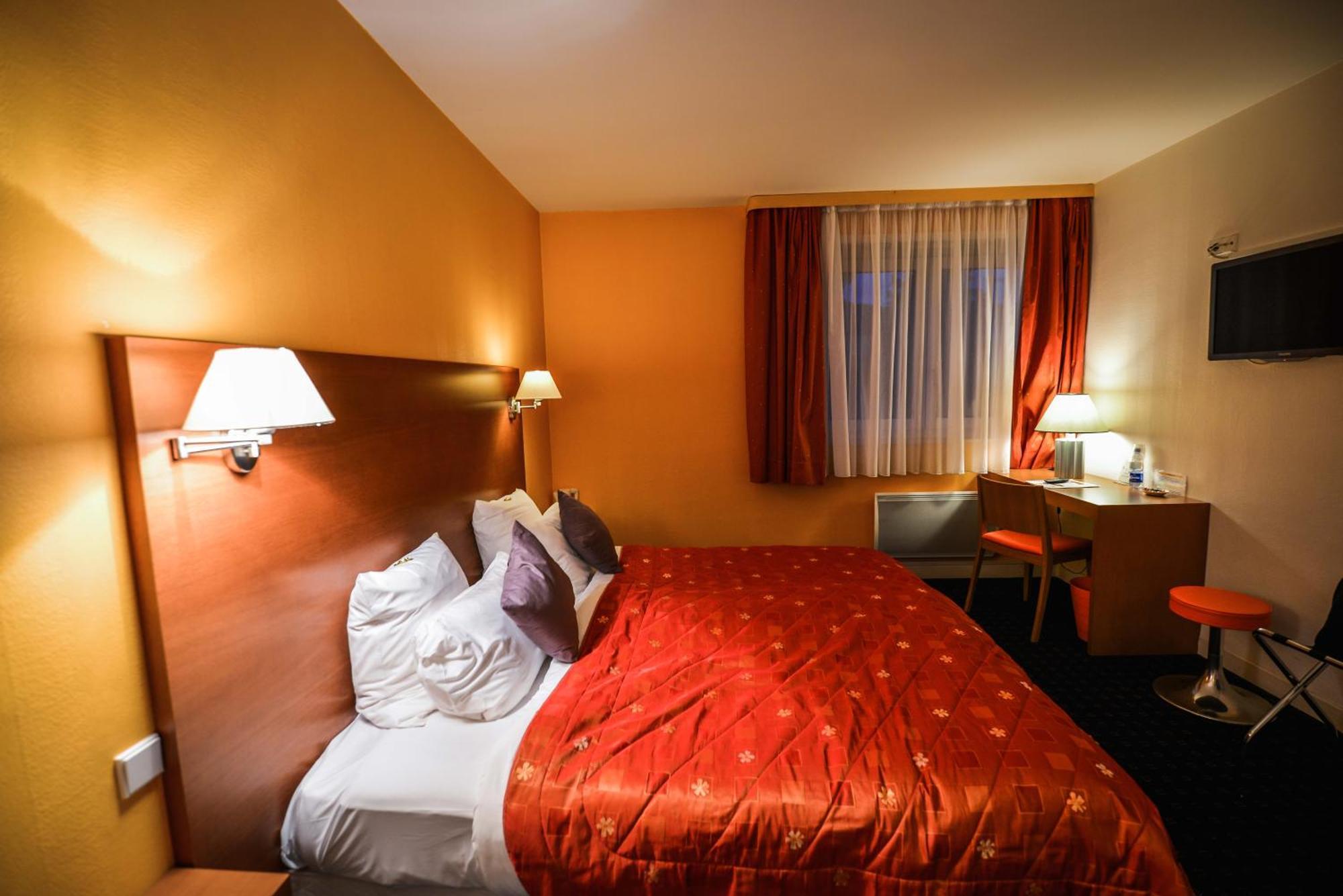 Hotel Restaurant Logis La Palette Wettolsheim Экстерьер фото