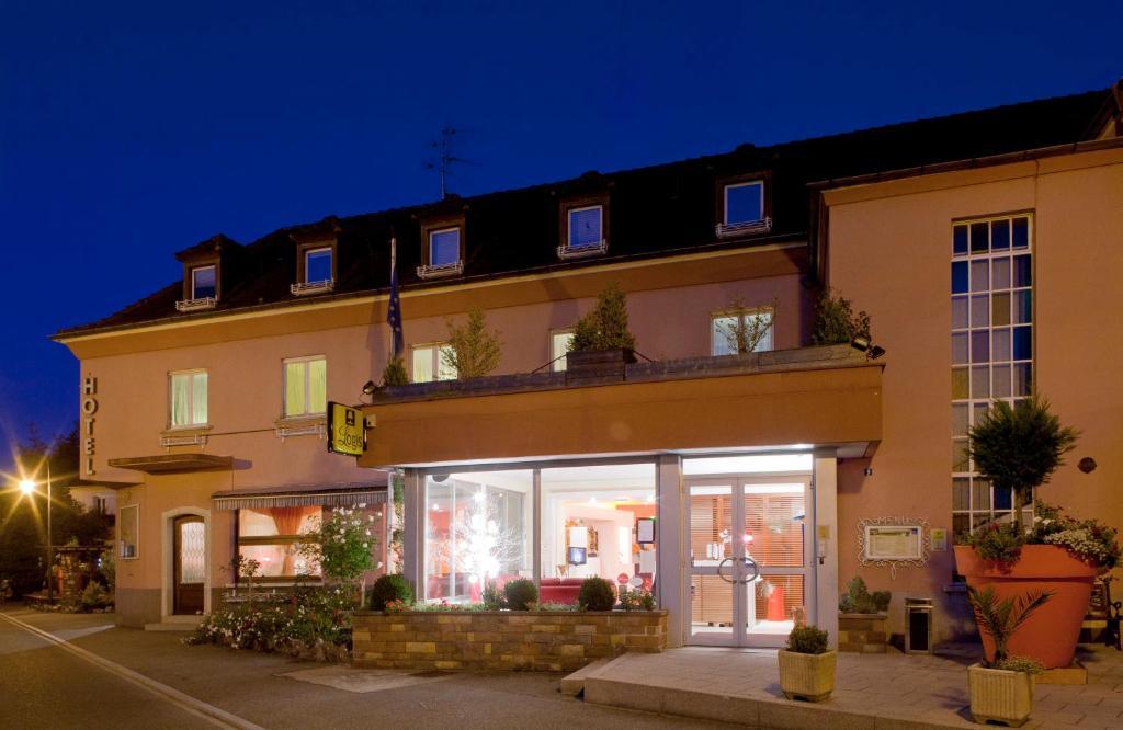Hotel Restaurant Logis La Palette Wettolsheim Экстерьер фото