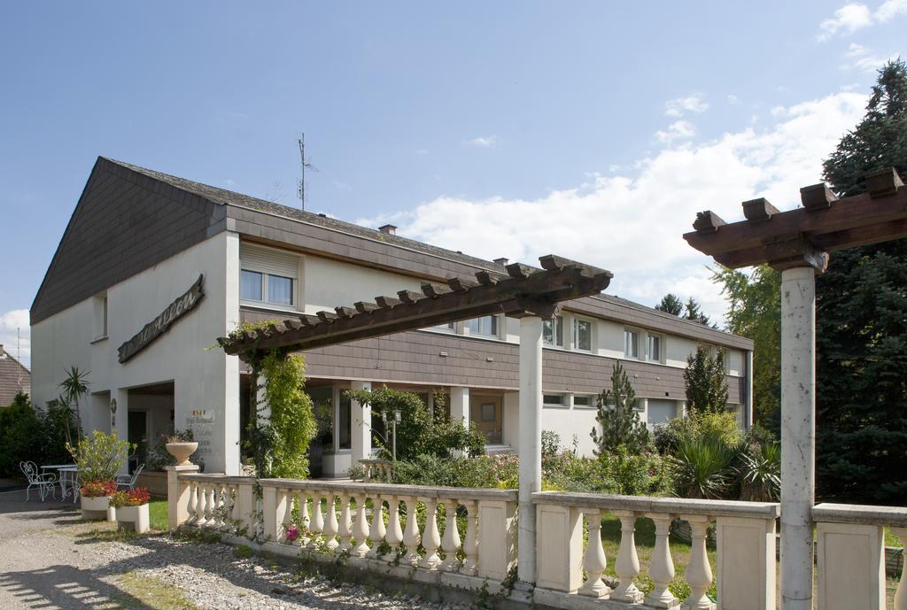 Hotel Restaurant Logis La Palette Wettolsheim Экстерьер фото